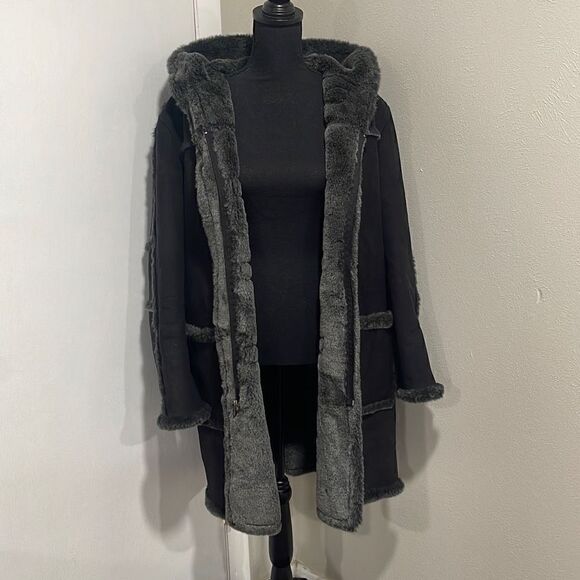 Gray Coat Size L - Picture 6 of 9